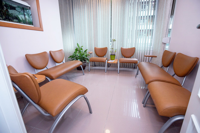 sala de espera de la clínica dental herbella en irun